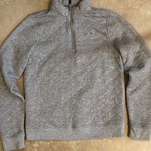 Vineyard Vines sweater